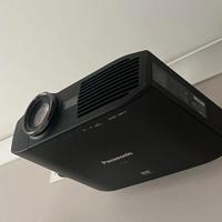 Videoproiettore Panasonic PT-AT6000