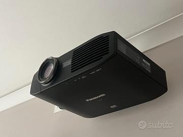 Videoproiettore Panasonic PT-AT6000