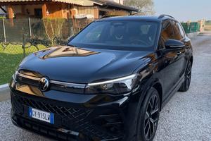 Tiguan R LINE edition Plus 2025