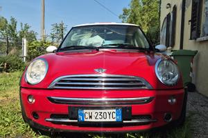 Mini Cooper R50 anno 2005