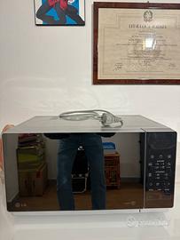 Microonde LG come nuovo