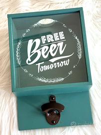 Scatola in Legno da Parete con Apribottiglie