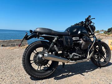 Moto guzzi v7 II stone