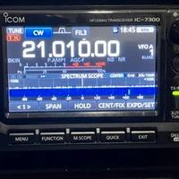 ICOM 7300 ricetrasmettitore HF+50MHz 100W
