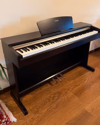 Pianoforte Digitale Yamaha YDP-151 (Arius) 