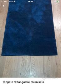 Tappeto blu