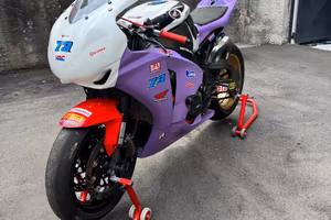 honda cbr 1000 rr
