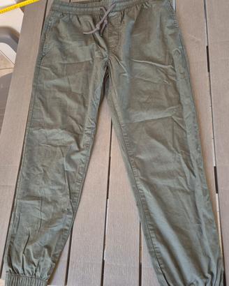 pantaloni jogger