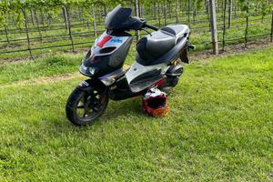 Aprilia SR 50