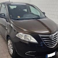 Ypsilon 5 porte N. Y 1.2 BZ. L1 ORO 5P
