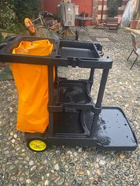 Carrello per pulizie