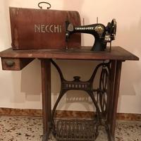 ANTICA MACCHINA DA CUCIRE GRAND PRIX