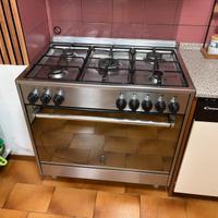 Cucina 5 fuochi bertazzoni