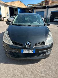Renault clio 1.2 anno 2006