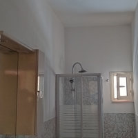 Magazzino in centro paese