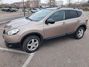 Nissan  Qashqai  1.6 DCI Tekna  130 CV