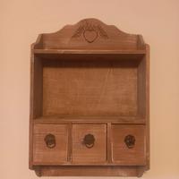 mobiletto in legno da parete