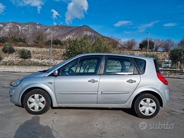 RENAULT Scénic GPL 2008