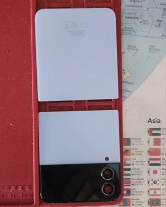 parti esterne con display Samsung Galaxy Z Flip 4