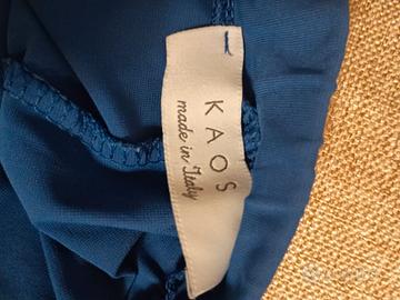 pantaloni con pieghe 