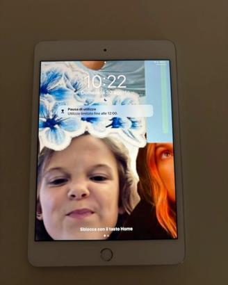 iPad mini 4