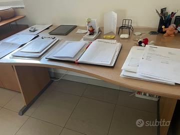 Scrivania - 2pz disponibili