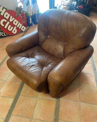 Poltrona vera pelle vintage