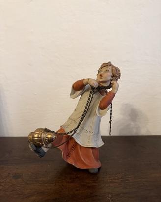 Statuina Capodimonte chierichetto con turibolo