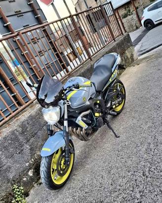 Ricambi yamaha fz6 2008