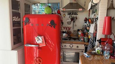 Frigorifero SMEG rosso