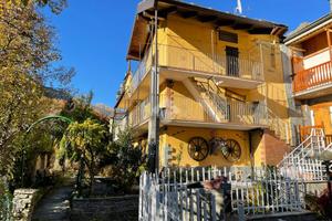 CASA SEMINDIPENDENTE A LEMIE