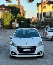 Peugeot 208 2018 ALLURE
