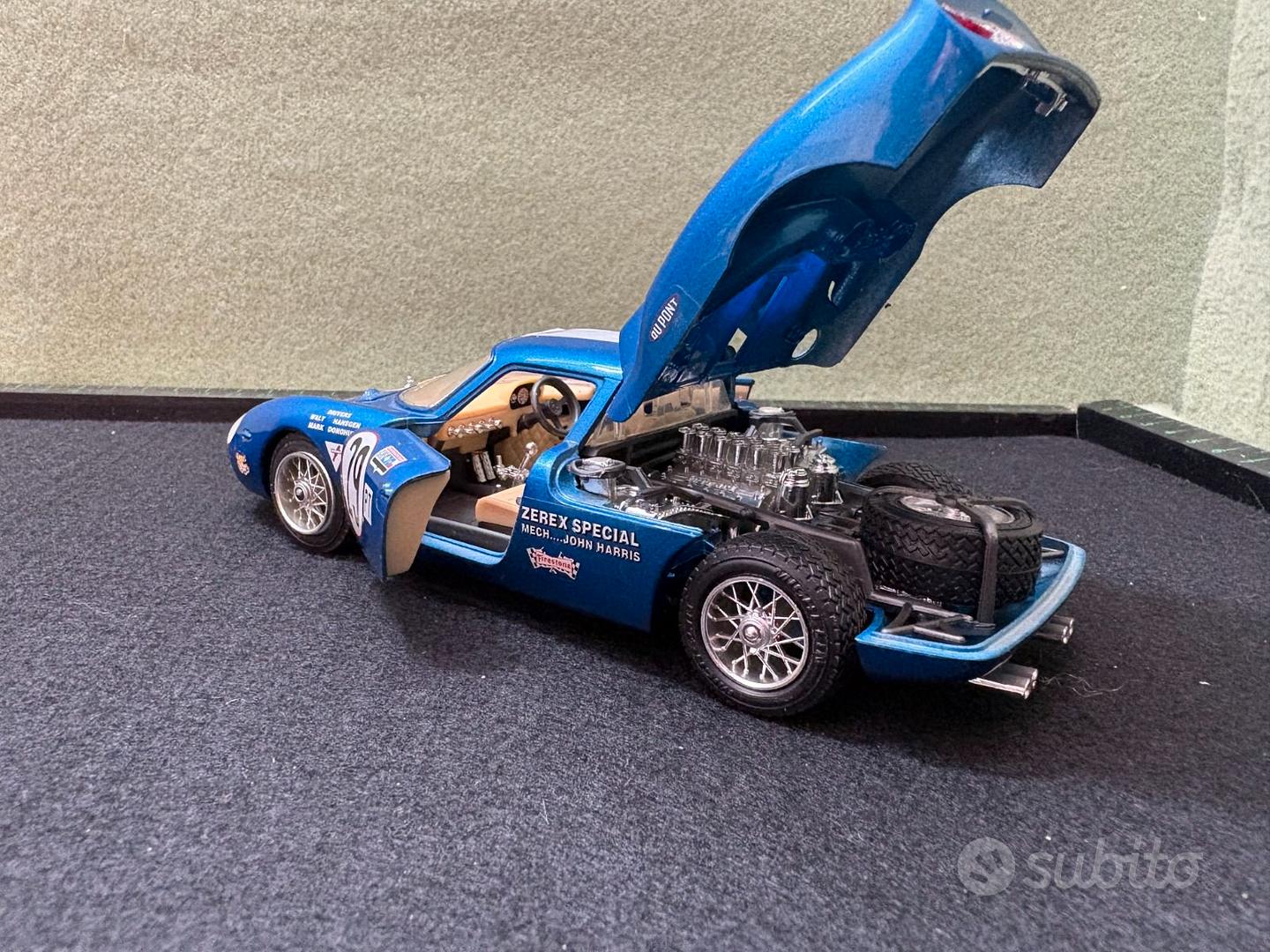 Ferrari - 250 LM Le Mans 1965 - Bburago Italie - 1/18 - Autos Miniatures
