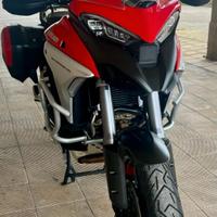 Ducati. multistrada. v4s.2023.