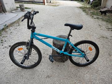 Bicicletta BMX B-TWIN WIPE320 (prezzo trattabile)