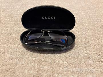 Occhiali da sole Gucci vintage con custodia