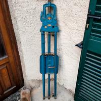 filiera per tubi idraulici con treppiede 