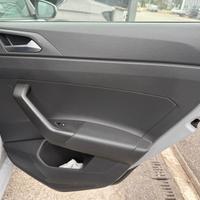 Alzavetro posteriore dx vw polo aw1 2018