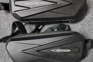 Borse telaio/paramotore/paracarena  moto