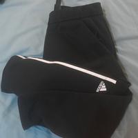 Pantalone nero adidas tessuto tech rigido  no stir