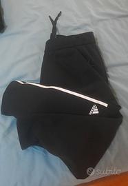 Pantalone nero adidas tessuto tech rigido  no stir