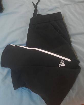 Pantalone nero adidas tessuto tech rigido  no stir