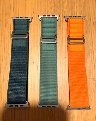 Cinturini Alpine Loop per Apple Watch