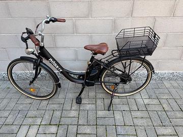 bicicletta elettrica marca Nilox