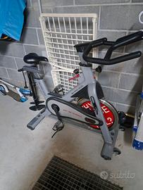 spinbike cyclette professionale