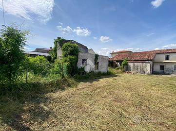 RUSTICO A TEZZE SUL BRENTA