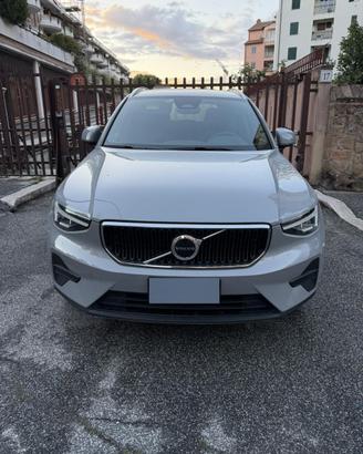 Volvo Xc 40 Core Mild Hibryd, 163 cv- 2023