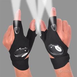 Paio di guanti senza dita con luci LED - Abbigliamento e Accessori In  vendita a Milano