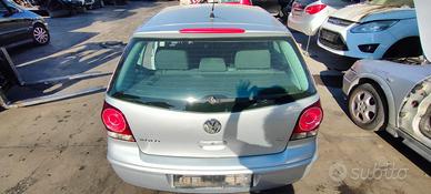 VOLKSWAGEN POLO 2005 PORTELLONE POSTERIORE
