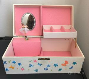 Carillon, Portagioie musicale con ballerina